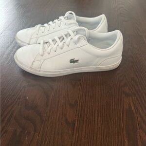 Lacoste Lerond BL21 White Sneakers
Women's US 7 EU 38
